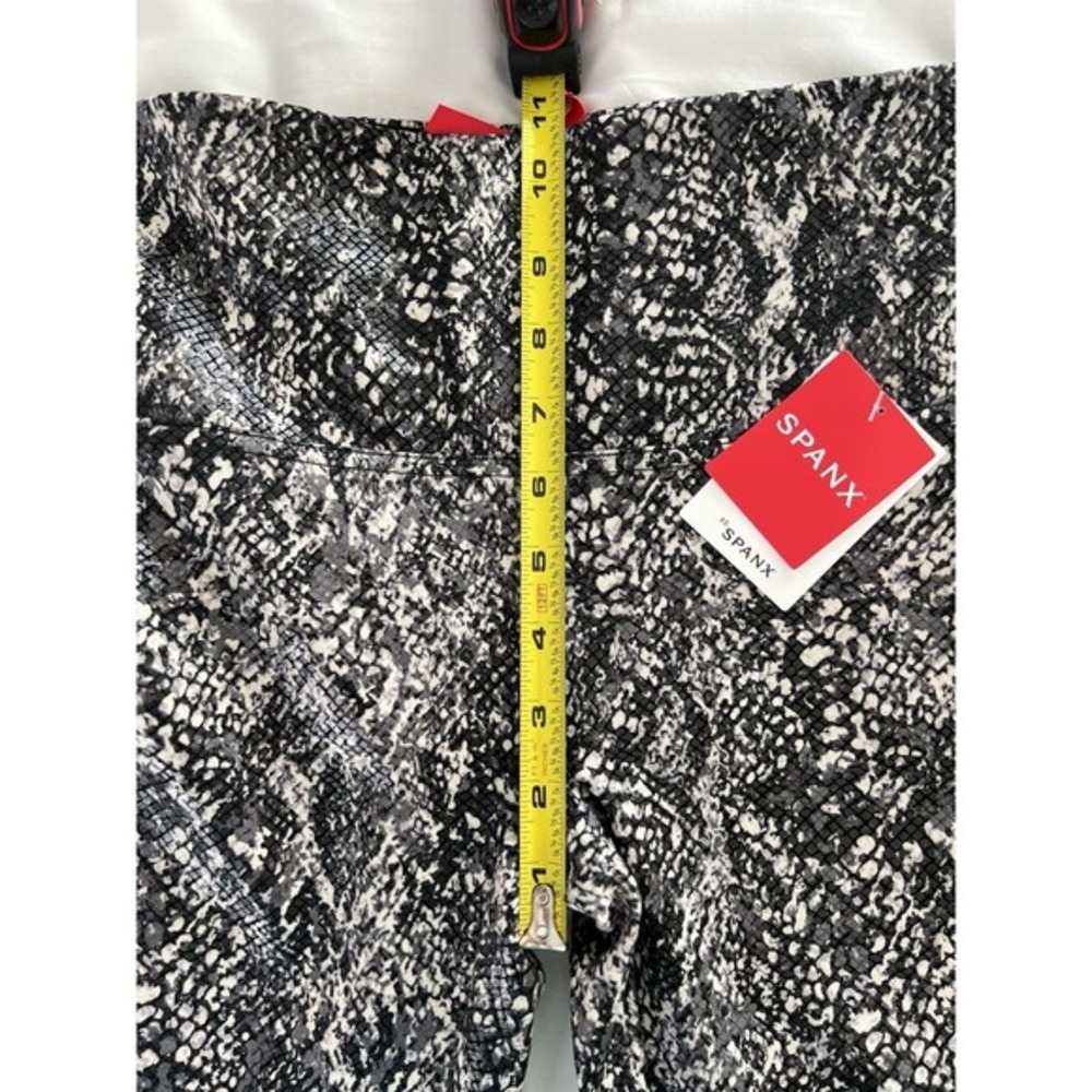 SOLD!‎ - Picture 5 of 12